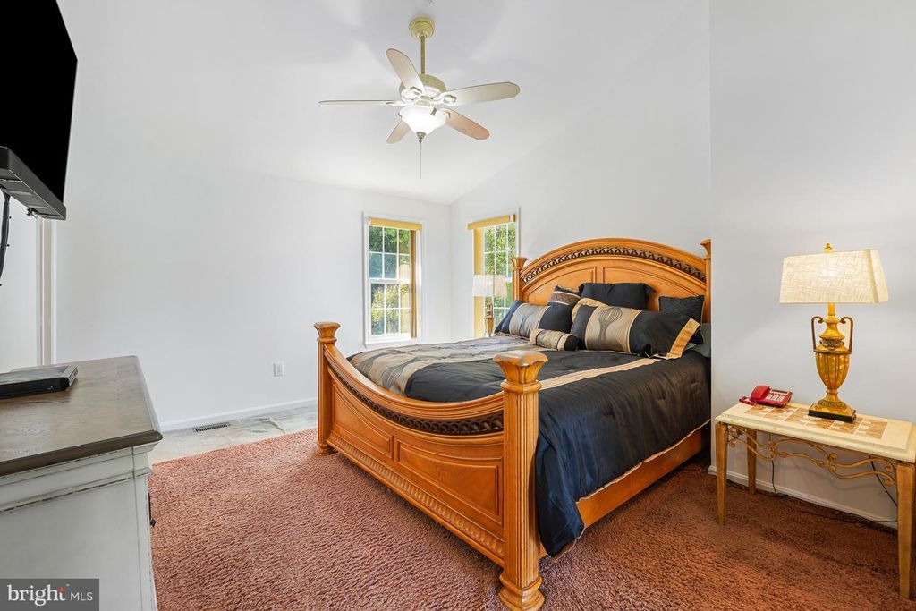 Image 13 of property listing at 2303 WHITEHALL ST, Suitland, MD 20746