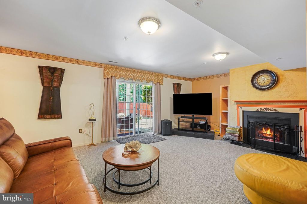 Image 22 of property listing at 2303 WHITEHALL ST, Suitland, MD 20746