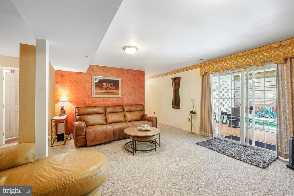 Image 24 of property listing at 2303 WHITEHALL ST, Suitland, MD 20746