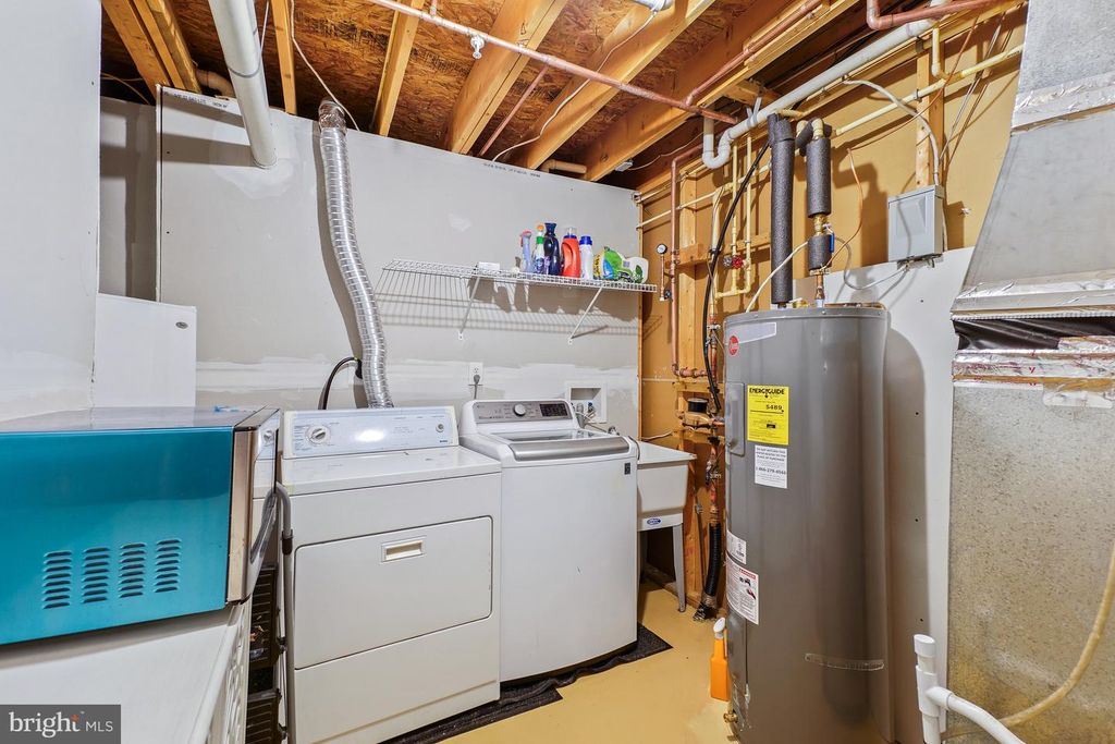 Image 28 of property listing at 2303 WHITEHALL ST, Suitland, MD 20746