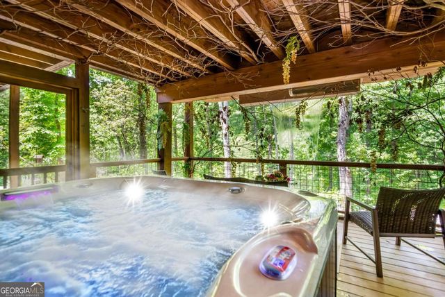 303 Clarice Lane, Sautee Nacoochee, GA 30571