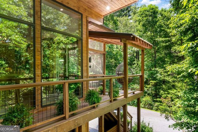 303 Clarice Lane, Sautee Nacoochee, GA 30571