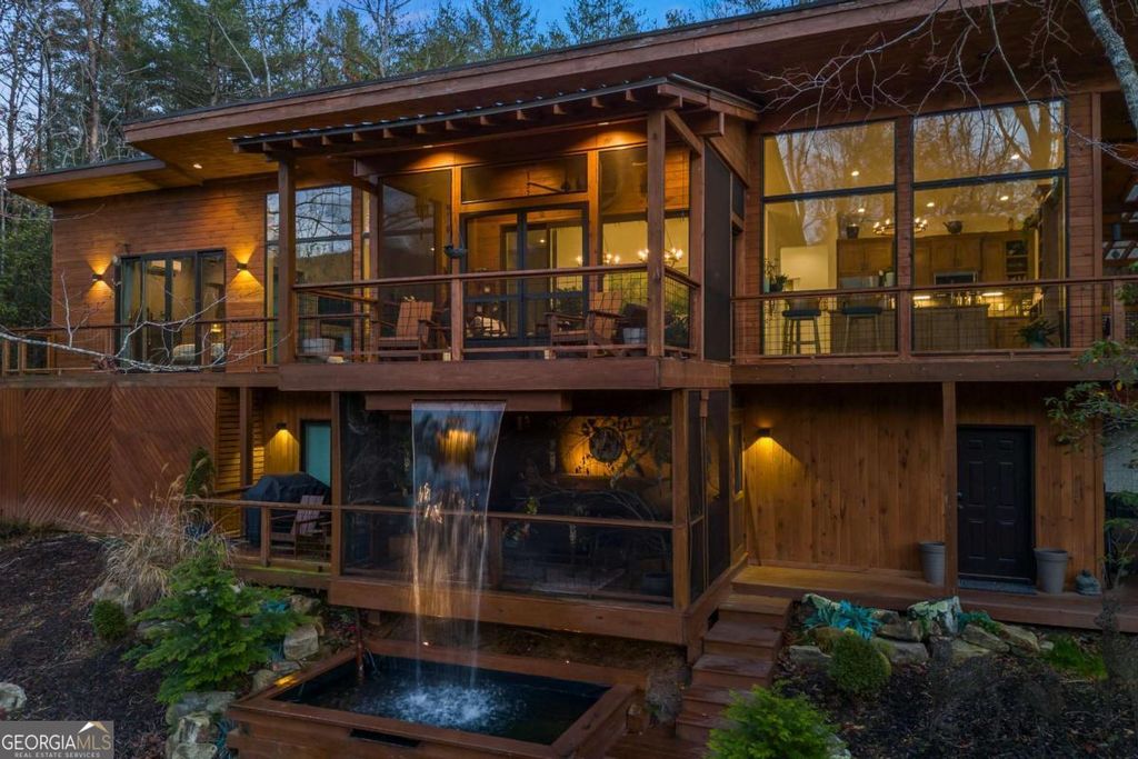 303 Clarice Lane, Sautee Nacoochee, GA 30571