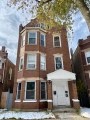 5412 S Damen Avenue 1, Chicago, IL 60609