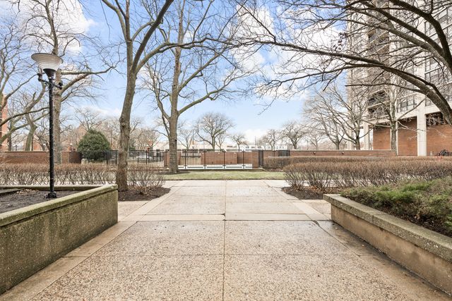 2921 S Michigan Avenue 308, Chicago, IL 60616