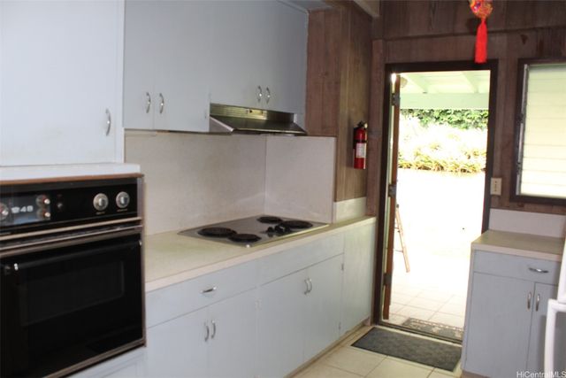 44-140 Nanamoana Street, Kaneohe, HI 96744