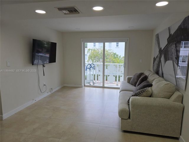 1498 Jefferson Ave 304, Miami Beach, FL 33139