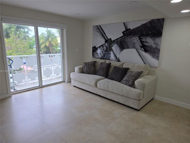 1498 Jefferson Ave 304, Miami Beach, FL 33139