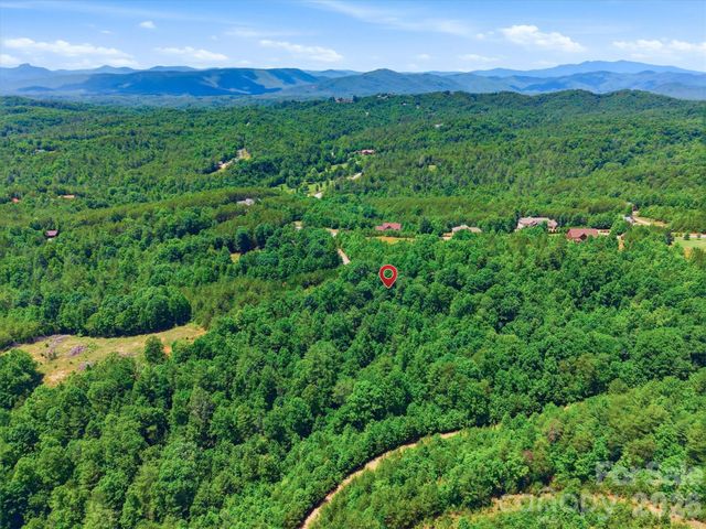 602 Low Valley Way 602, Lenoir, NC 28645