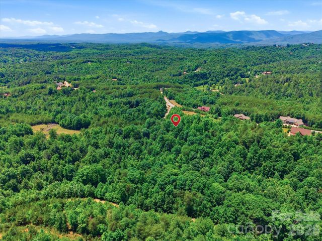 602 Low Valley Way 602, Lenoir, NC 28645