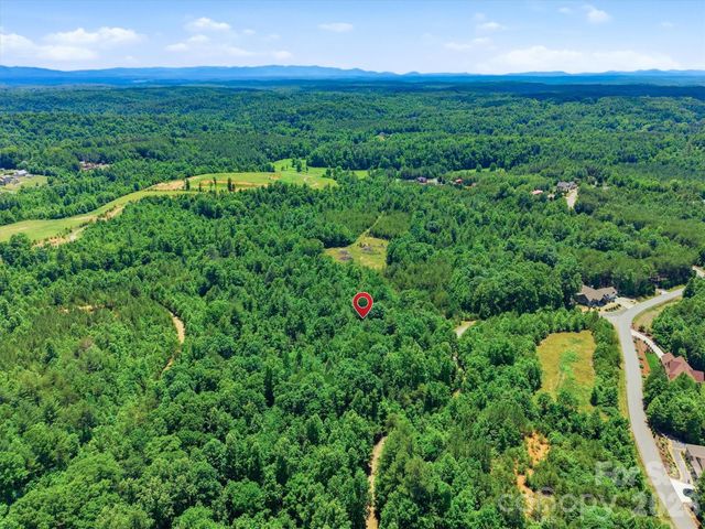 602 Low Valley Way 602, Lenoir, NC 28645