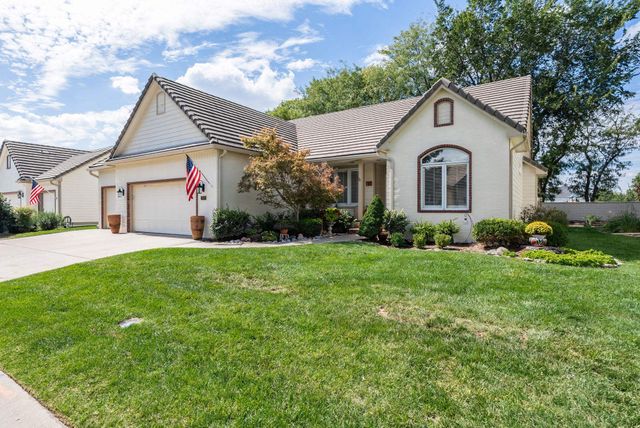 707 N Crest Ridge Ct, Wichita, KS 67230