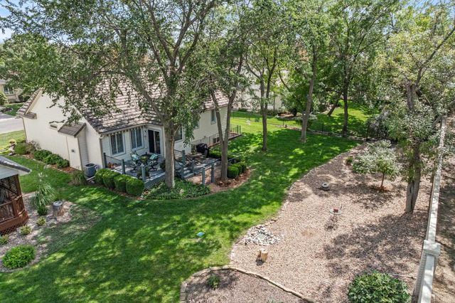 707 N Crest Ridge Ct, Wichita, KS 67230