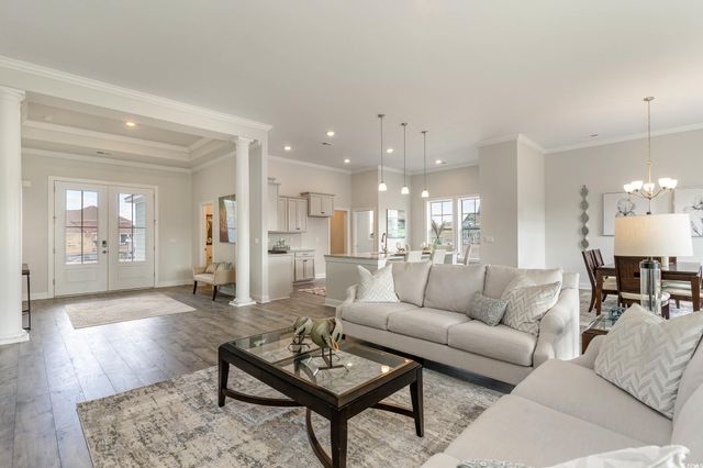817 Belle Dr., North Myrtle Beach, SC 29582