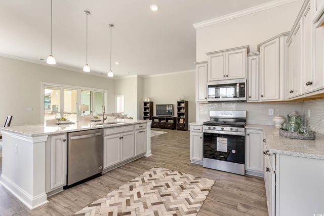 817 Belle Dr., North Myrtle Beach, SC 29582