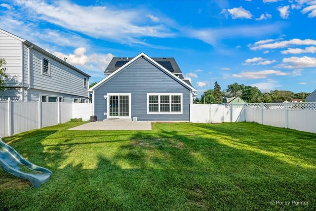 400 Spruce Avenue, Bensenville, IL 60106