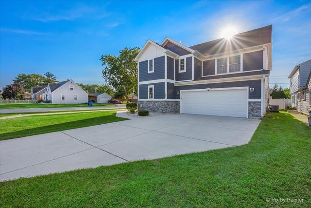 400 Spruce Avenue, Bensenville, IL 60106