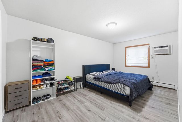 3155 Old Highway 8 203, Roseville, MN 55418