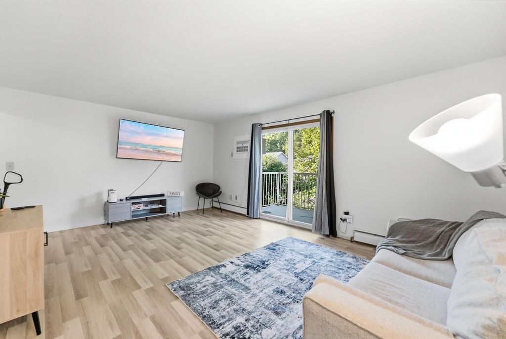 3155 Old Highway 8 203, Roseville, MN 55418 — photo 5