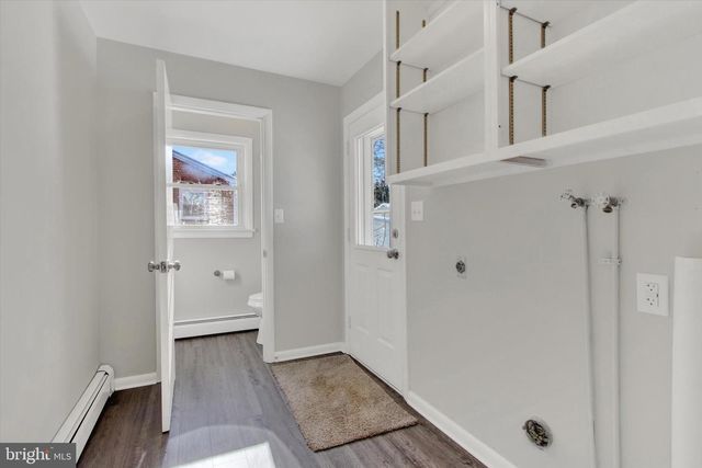 2479 ELLENDALE DR, Lancaster, PA 17602