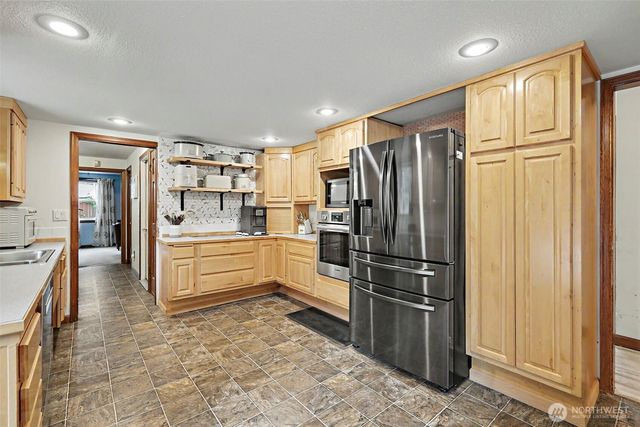 33825 133rd Avenue SE, Auburn, WA 98092