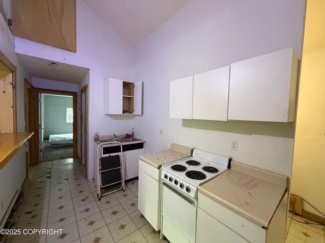 32693 Caines Head Road, Seward, AK 99664