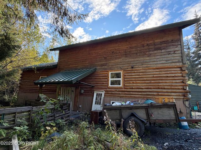 32693 Caines Head Road, Seward, AK 99664