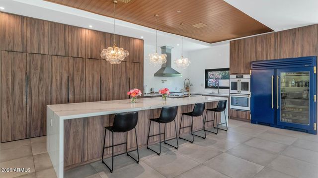 5812 N 44th Place, Phoenix, AZ 85018