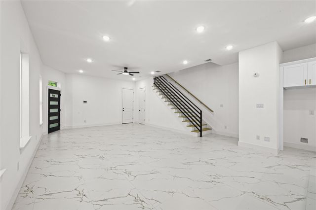 7715 Bowen Street, Houston, TX 77051