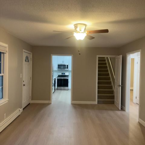 24 W 3rd Street, Waconia, MN 55387