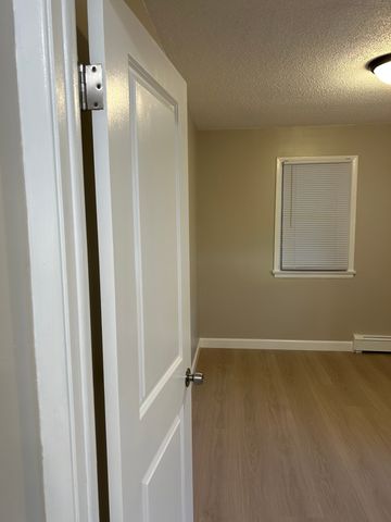 24 W 3rd Street, Waconia, MN 55387