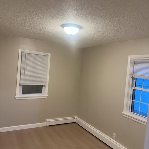 24 W 3rd Street, Waconia, MN 55387
