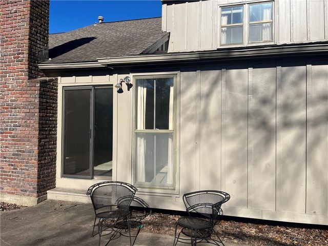 4309 W 112th Terrace, Leawood, KS 66211