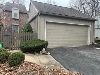 4309 W 112th Terrace, Leawood, KS 66211