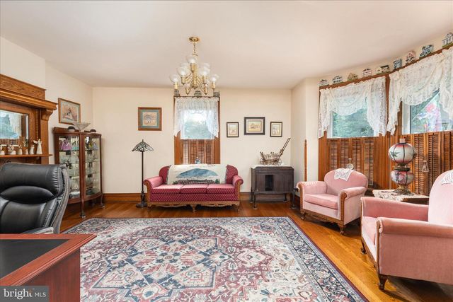 4263 ST DAVIDS CHURCH, Fort Valley, VA 22652