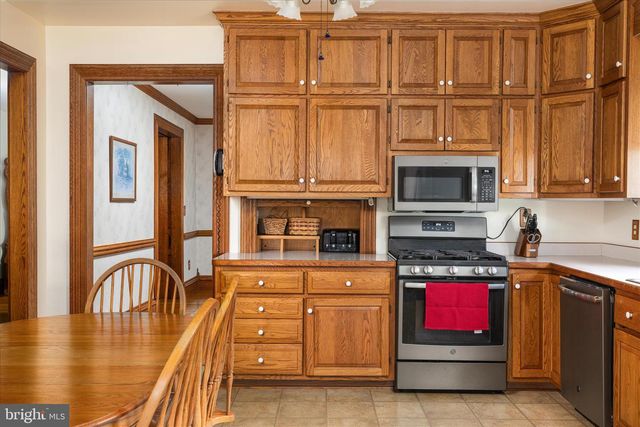 4263 ST DAVIDS CHURCH, Fort Valley, VA 22652