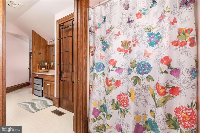 4263 ST DAVIDS CHURCH, Fort Valley, VA 22652