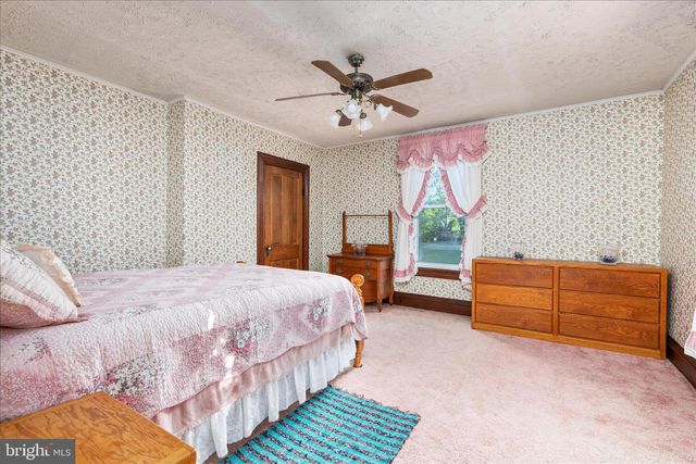 4263 ST DAVIDS CHURCH, Fort Valley, VA 22652