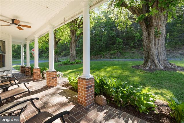 4263 ST DAVIDS CHURCH, Fort Valley, VA 22652