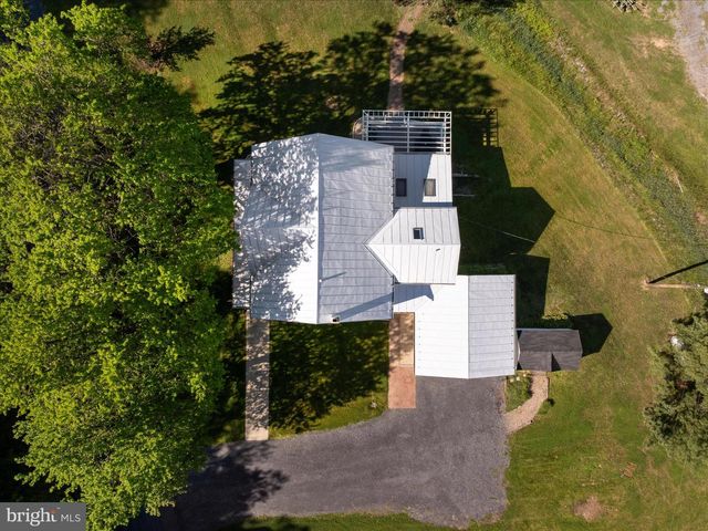 4263 ST DAVIDS CHURCH, Fort Valley, VA 22652