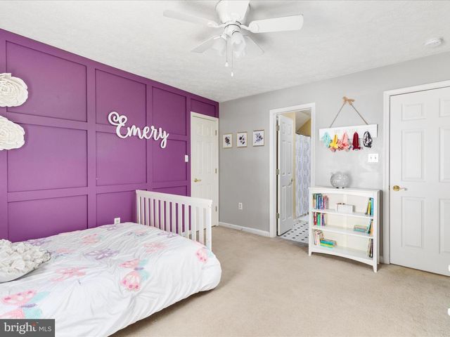 109 SENSENY GLEN DR, Winchester, VA 22602