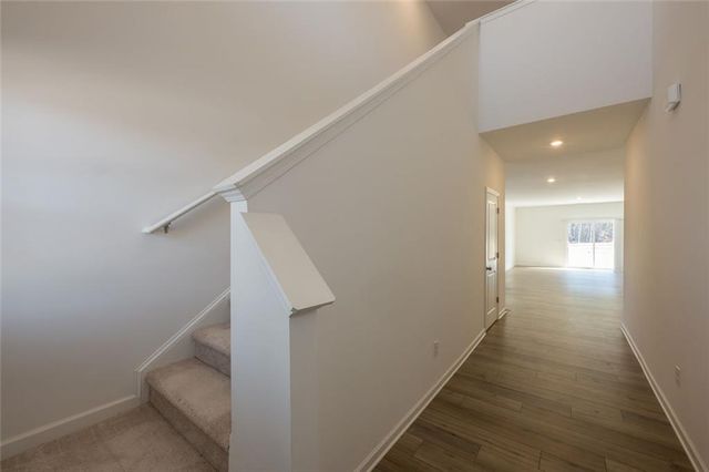 895 Gelderland Drive, Hampton, GA 30228