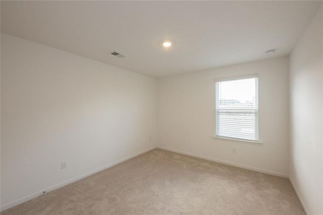 895 Gelderland Drive, Hampton, GA 30228