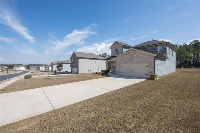 895 Gelderland Drive, Hampton, GA 30228