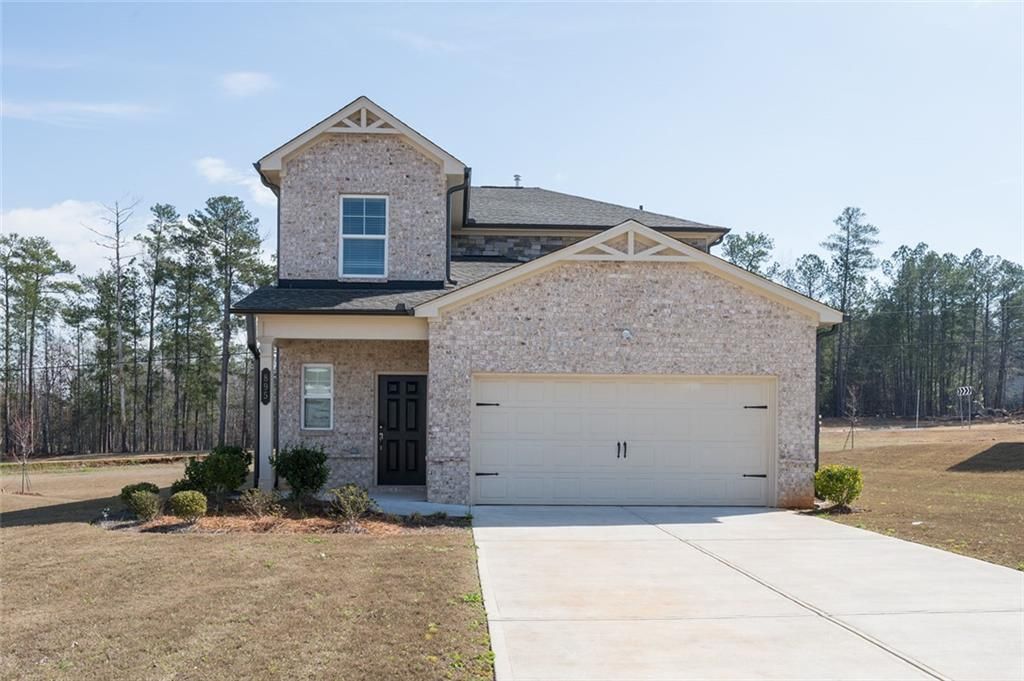 895 Gelderland Drive, Hampton, GA 30228