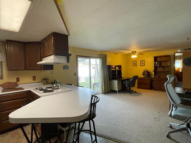 301 Freeman Road UNIT 91, Central Point, OR 97502