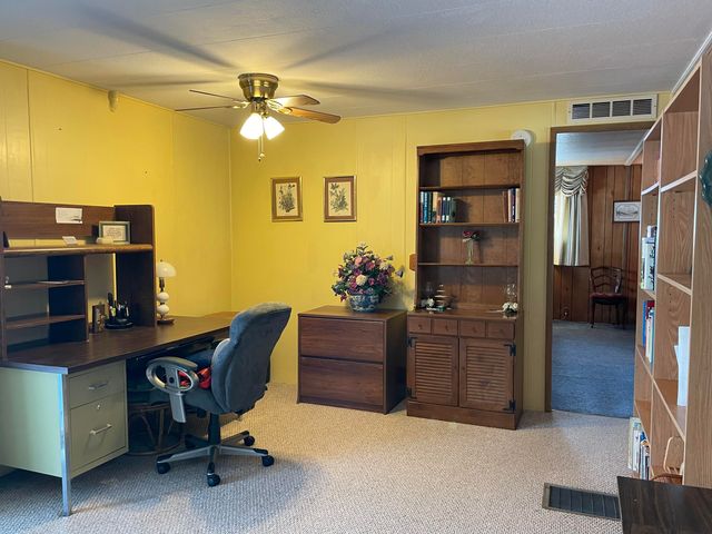 301 Freeman Road UNIT 91, Central Point, OR 97502