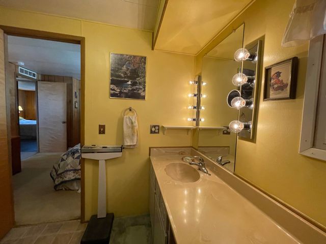 301 Freeman Road UNIT 91, Central Point, OR 97502