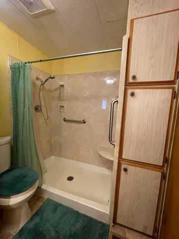 301 Freeman Road UNIT 91, Central Point, OR 97502