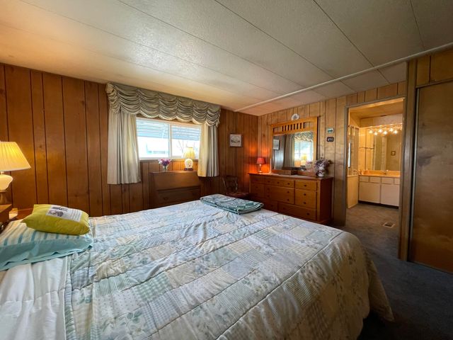 301 Freeman Road UNIT 91, Central Point, OR 97502